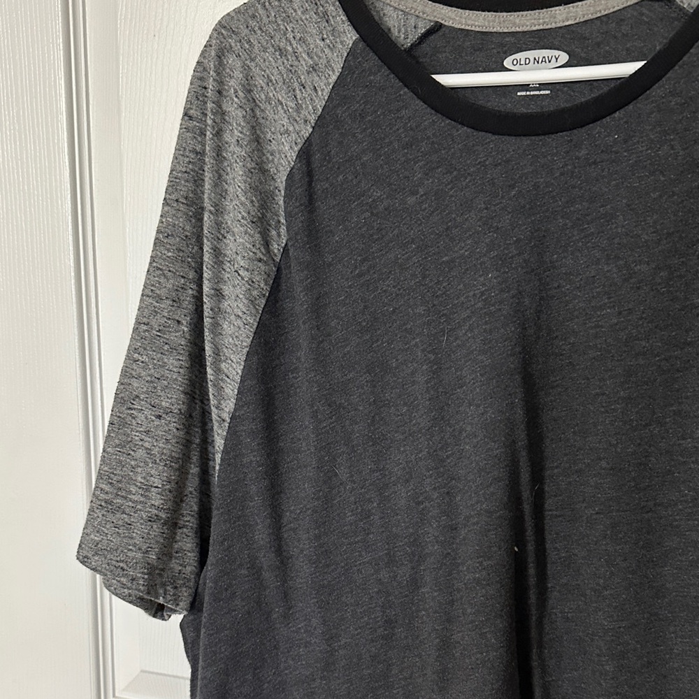 Old Navy Charcoal and Black Raglan Tee - Picture 3 of 5